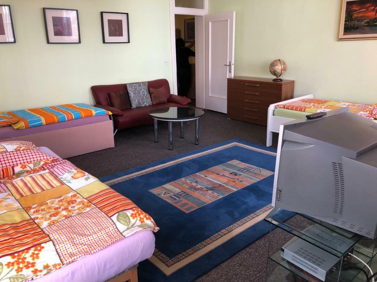 City Apartment In Nuernberg Экстерьер фото