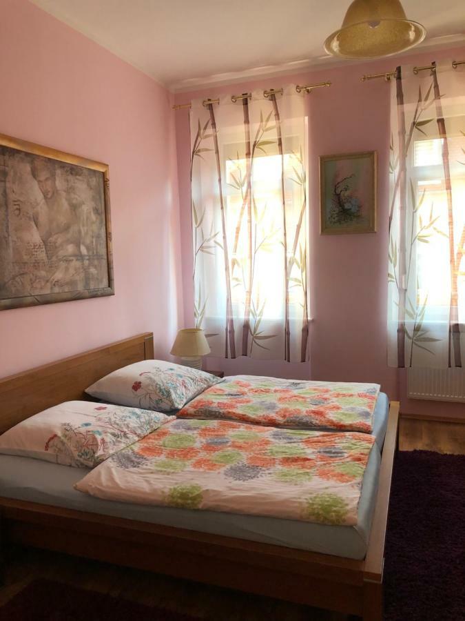 City Apartment In Nuernberg Экстерьер фото